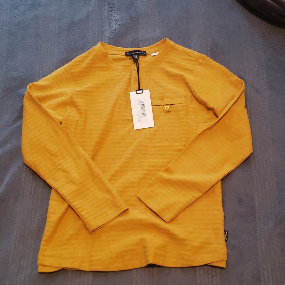 Silver Jeans Co. Mustard longsleeve 3 button top